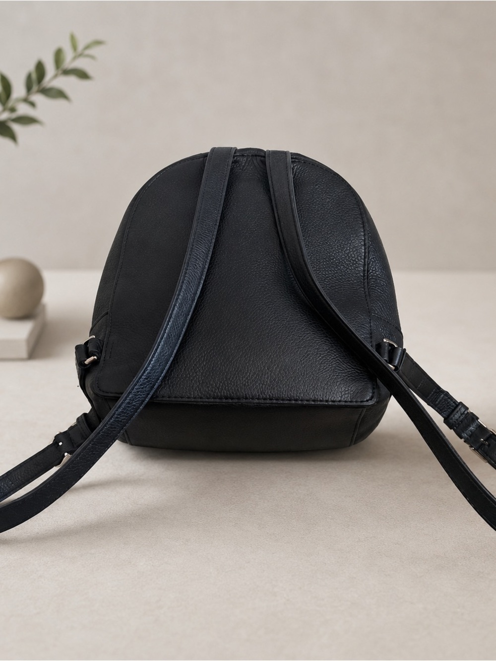 Kate Spade Jackson Medium Backpack Front Zip Pocket Adjustable Straps Black - Picture 3 of 7